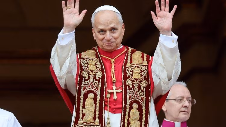 Leão XIV na Urbe et Orbi: no caminho da paz, colocar-se no lugar de quem sofre - Jornal O São Paulo