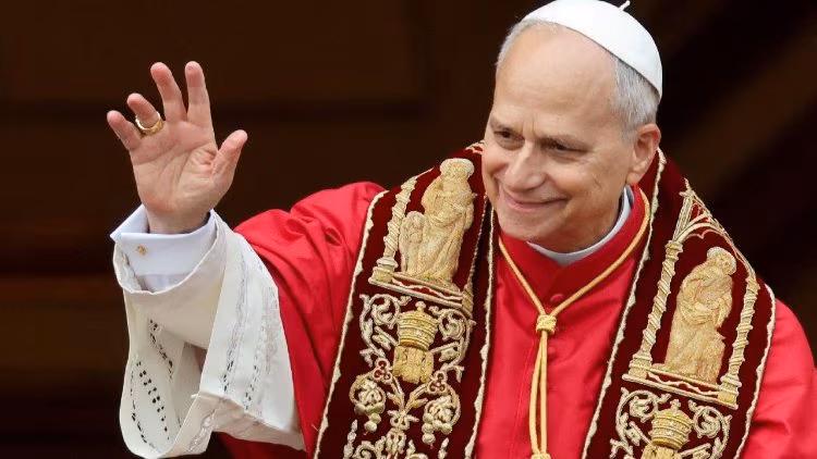 Leão XIV na Urbe et Orbi: no caminho da paz, colocar-se no lugar de quem sofre - Jornal O São Paulo