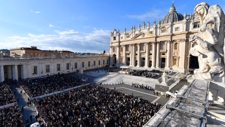 Leão XIV: no fim do ano, ‘a Igreja nos convida a colocar tudo diante do Senhor’ - Jornal O São Paulo
