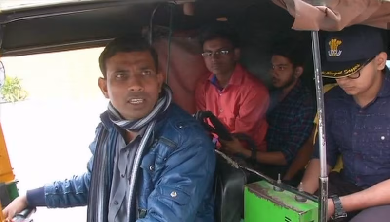 Delhi auto driver