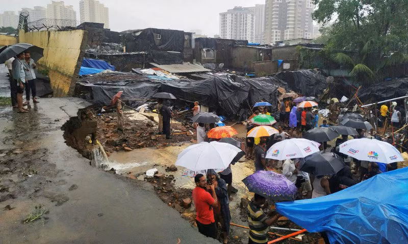 mumbai colapse 5 1
