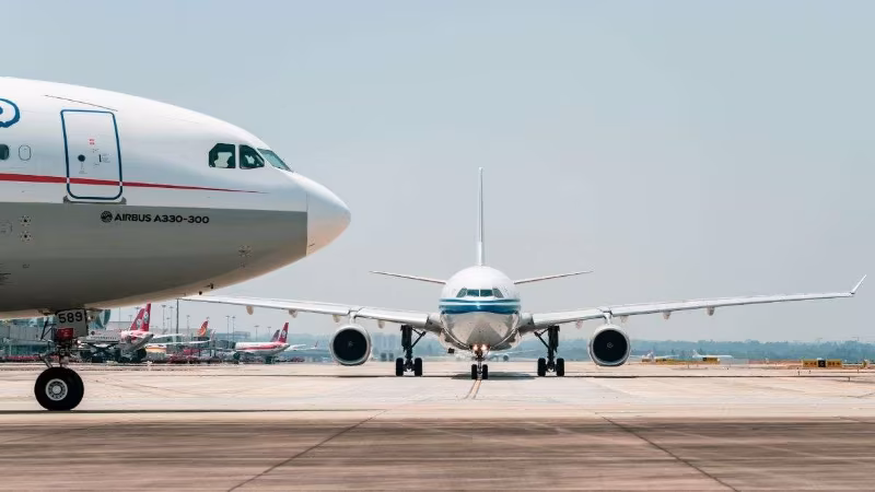 Dubai bound plane bomb threat