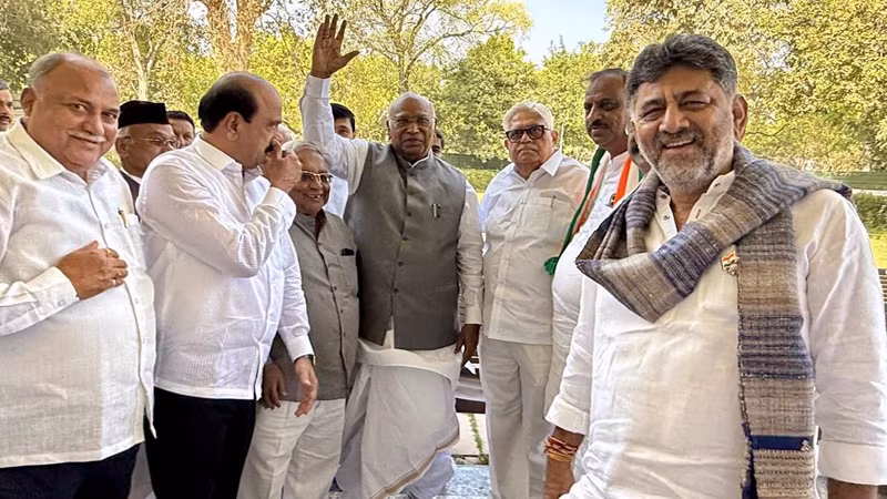 DK Shivakumar 9