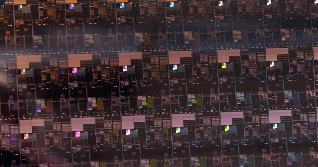 Un close-up del disco in silicio coi nuovi chip. Fonte: inno3