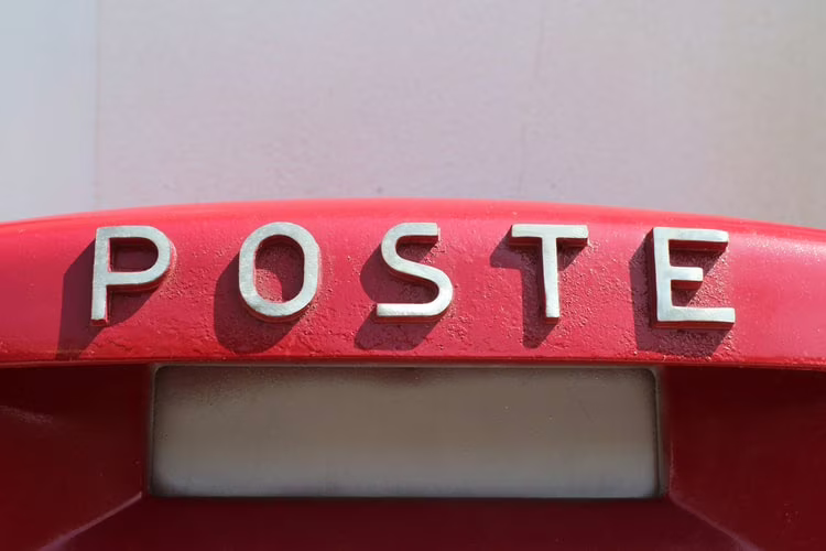 Poste Italiane verso l'innovazione con le cassette rosse