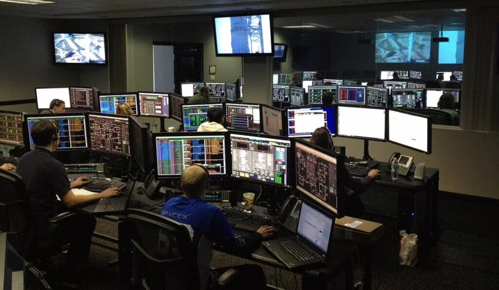 software di test e linguaggi di programmazione in SpaceX