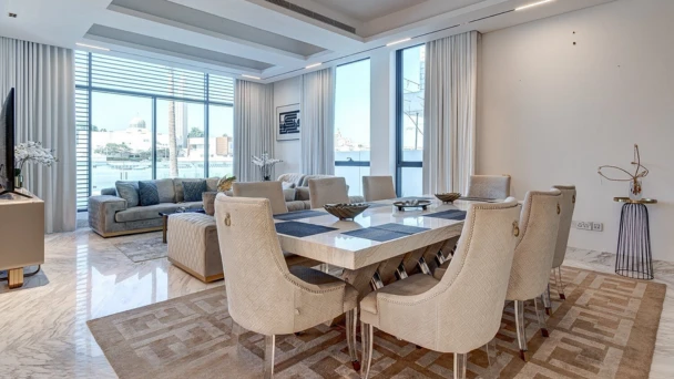 6 Bedroom, Palm Jumeirah Signature villa