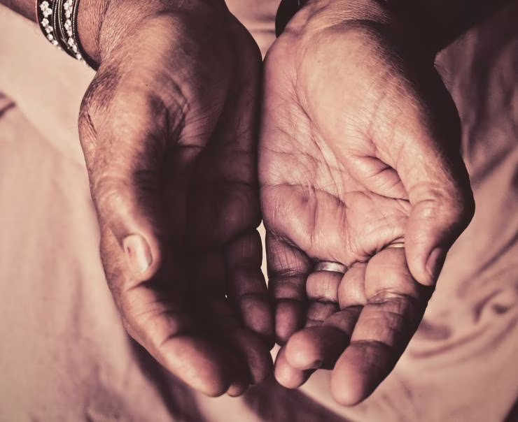 Controlla sempre le unghie (Pixabay foto)