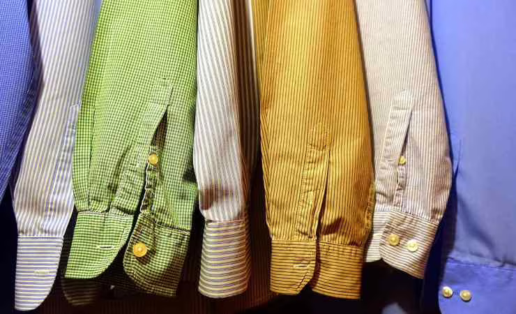 Camicie colorate