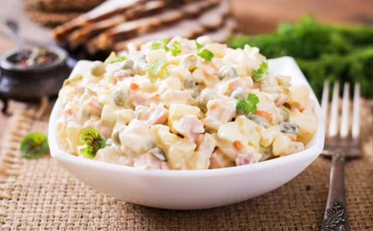 Insalata russa (Depositphotos foto)