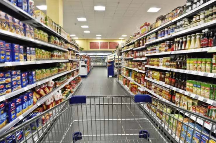 Illustrazione degli scaffali di un supermercato (Depositphotos foto) - www.biomedicalcue.it