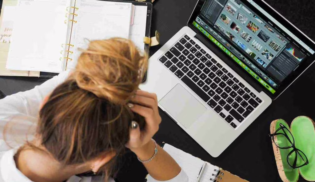 Stress da lavoro: dal Giappone la tecnica del bagno per recuperare le forze | Tutto dipende dalla temperatura dell’acqua