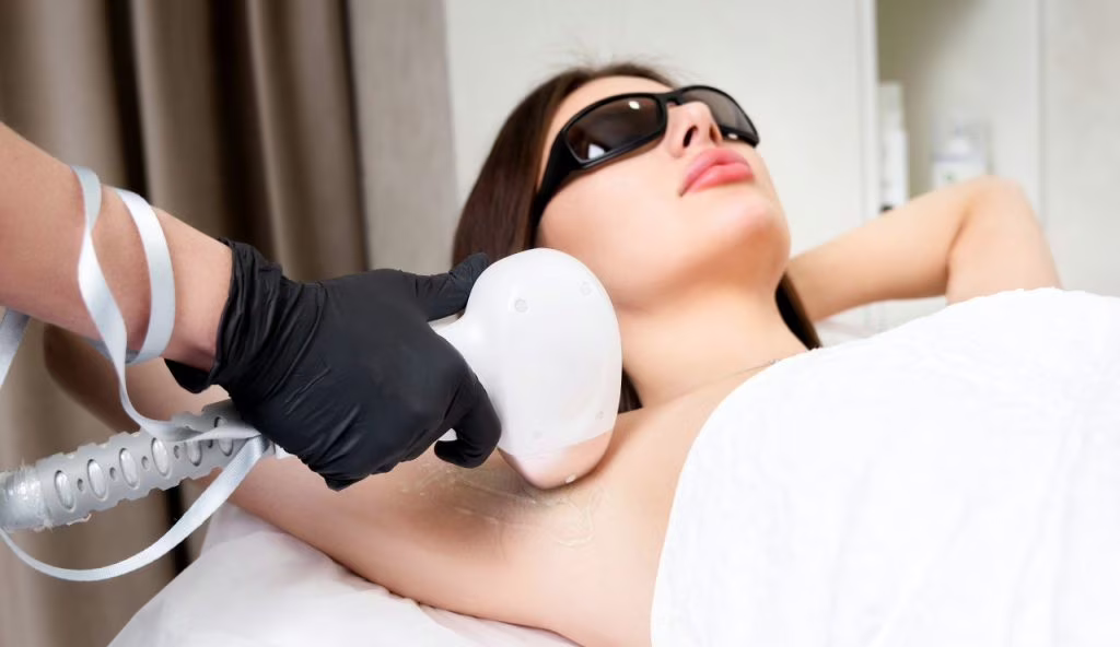 Rivoluzione nella Depilazione: L’Epilazione Laser e il Metodo Innovativo di epìLate