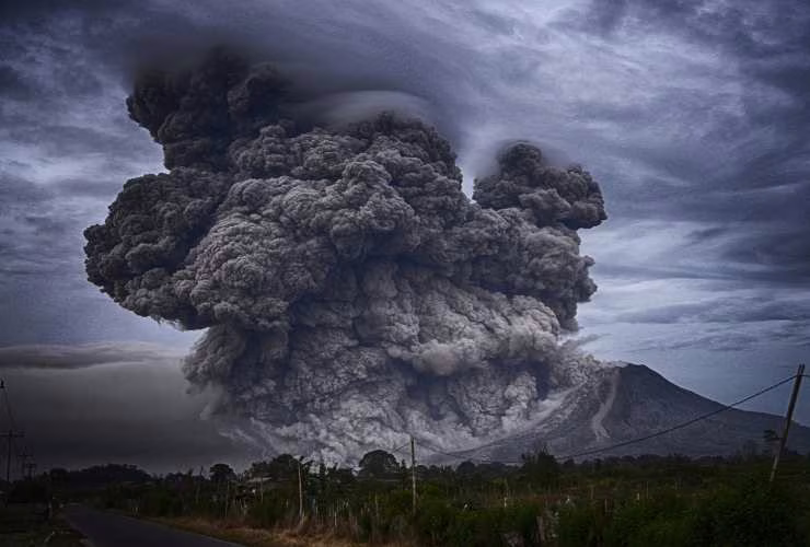 Vulcano in eruzione