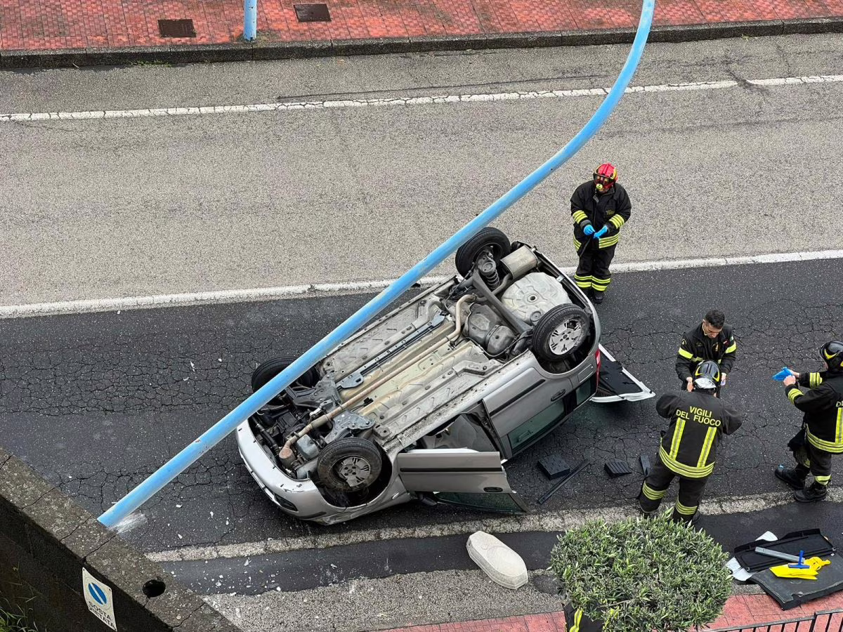 Indicente mortale a Gravina di Catania