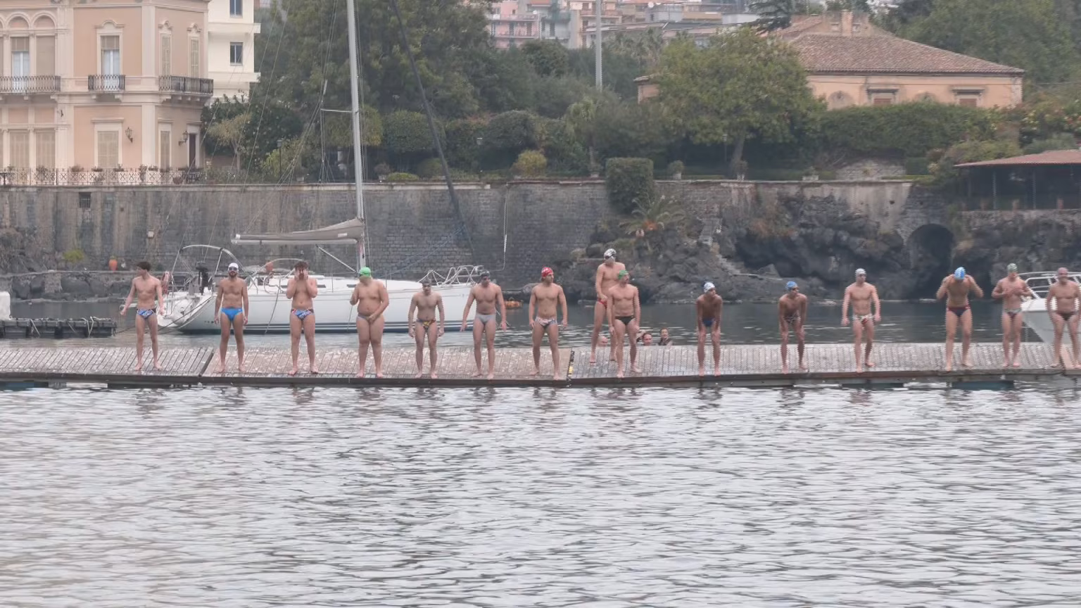 Alla “San Silvestro a mare” vince il pallanotista Riccardo Torrisi