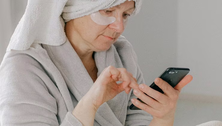 Emo-smartphone - (cataniaoggi.it-pexels)