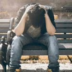 AVVISO URGENTE SANITÀ – Sei single? Corri un grave rischio per la tua salute | L’80% di chi è solo ne soffre