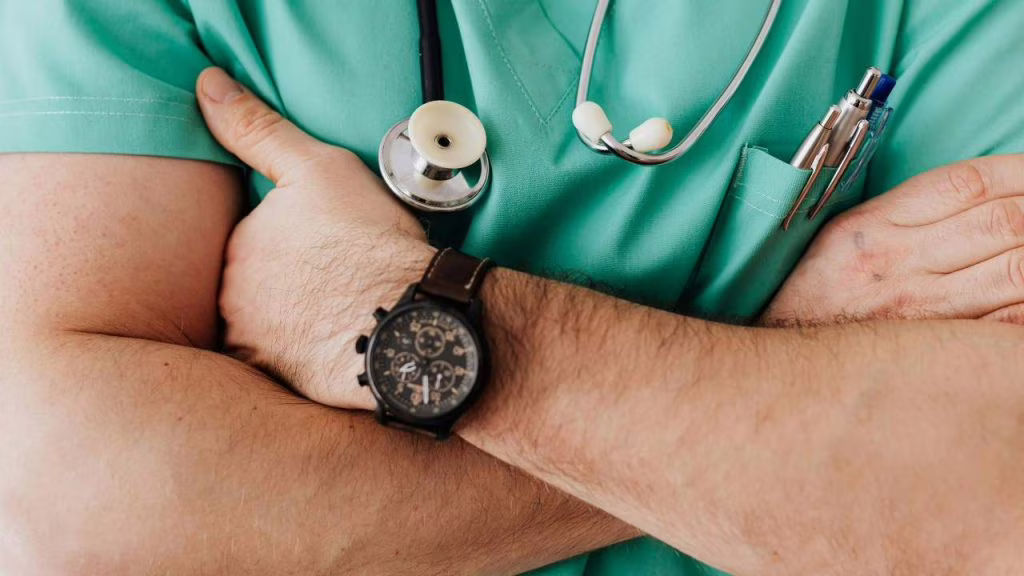 Medico (cataniaoggi.it-pexels)