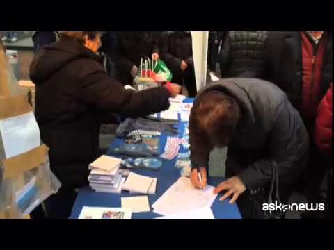 A Milano “Basta tasse”, Forza Italia in piazza con berlusconi