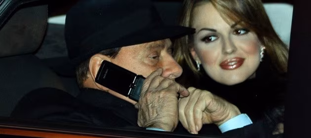 Silvio Berlusconi con la compagna Francesca Pascale