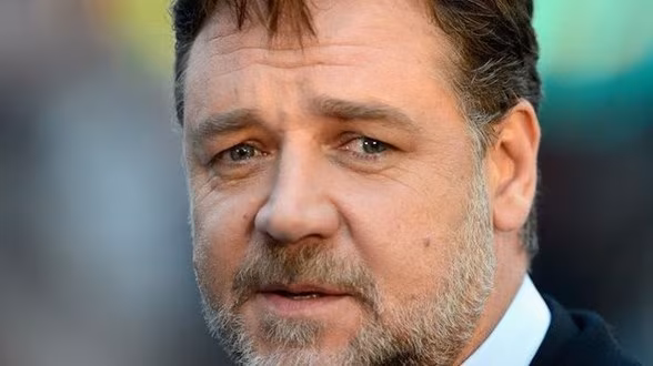 #russelcrowe