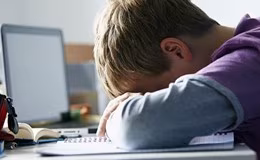 Cyberbullismo computer giovani