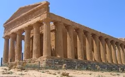 agrigento_valle_dei-_templi-535x300