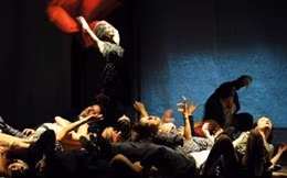 massa-e-potere-535x300