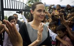 Angelina Jolie Birmania