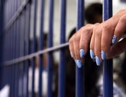 carcere-femminile-sbarre-prigione