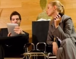 lavoro coppia smartphone