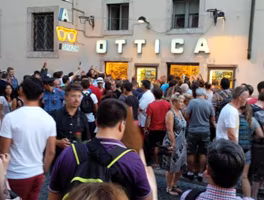 papa-francesco-occhiali