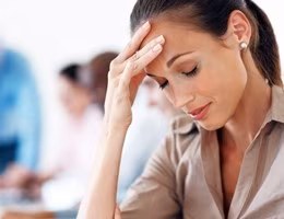 mal di testa donna
