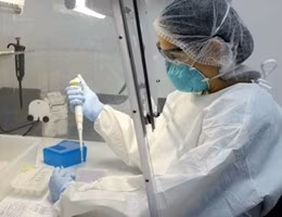 ricercartore laboratorio