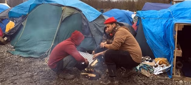 Adventist-dunkirk-immigrati