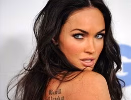 megan-fox-avon-600x374