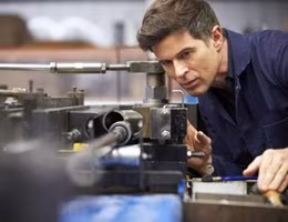 lavoro fabbrica stabilimento