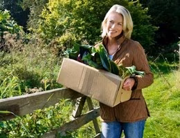 verdure donna agroalimentare