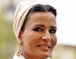 Moza bint Nasser Al Missned2