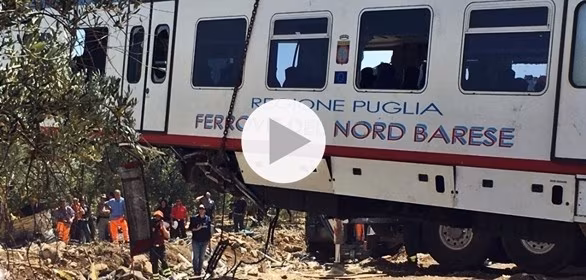 scontro-treni-puglia video