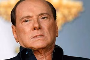 Silvio-Berlusconi-300x200