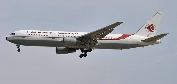 Un Boeing 737-600 della Air Algeria