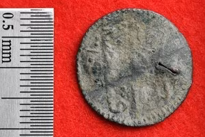 monete-romane-giappone-640x916