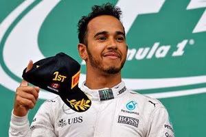 lewis-hamilton-685640