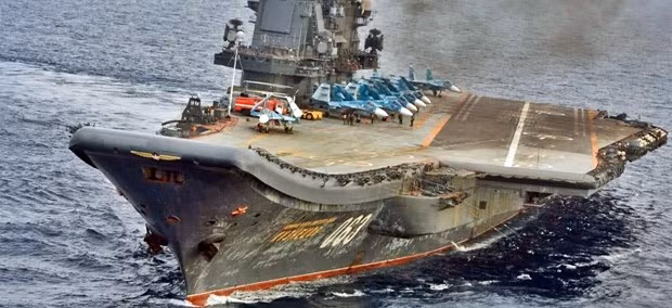 la-portaerei-russa-ammiraglio-kuznetsov