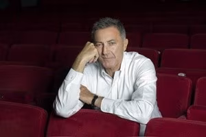 luca-barbareschi-e1460545042507