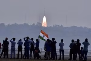 ISRO launch 104 satellites on board PSLV-C37