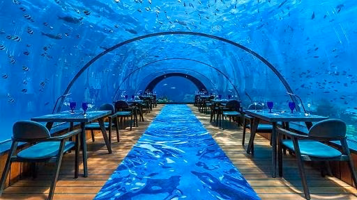 Turismo/Alle Maldive il ristorante subaqucqueo più grande del mondo