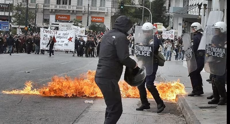 grecia-austerità-sciopero-1030x553